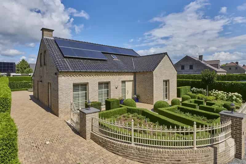 Huis te koop: Stijlvolle woning 3-4 slaapkamers 1000m² perceel