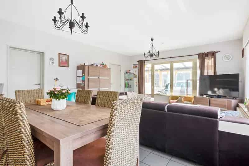 Te renoveren open bebouwing nabij centrum