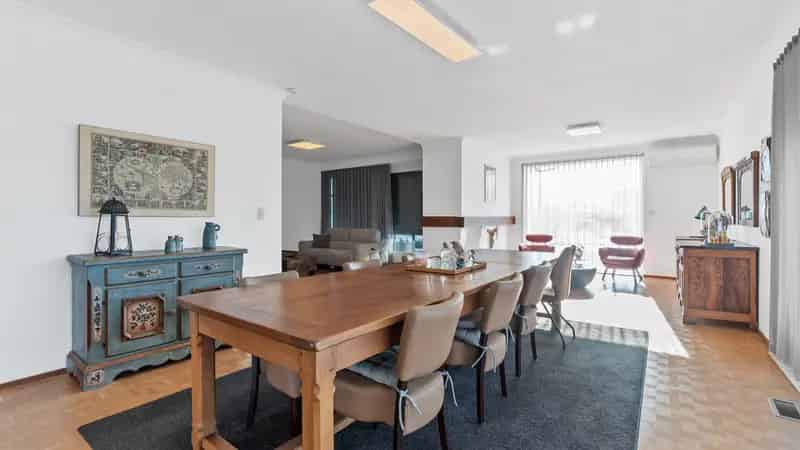 Huis te koop Maasmechelen 6 slaapkamers 328m²
