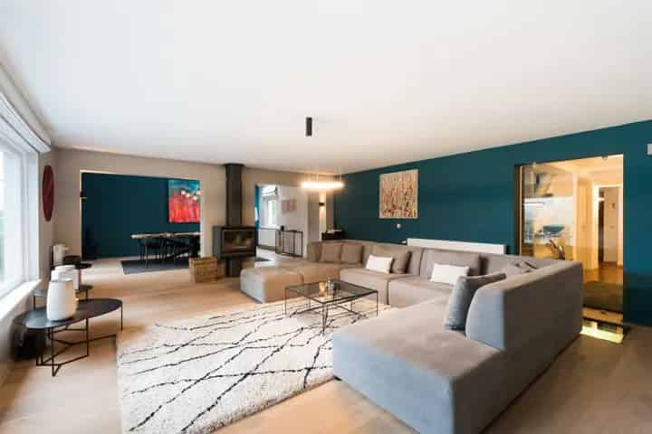 Villa te Lasne 4 slaapkamers 2 badkamers gerenoveerd