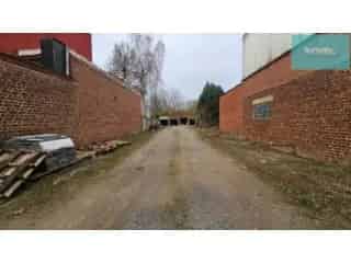 Industrie te koop Jumet - Opslag + Garages + Bouwgrond