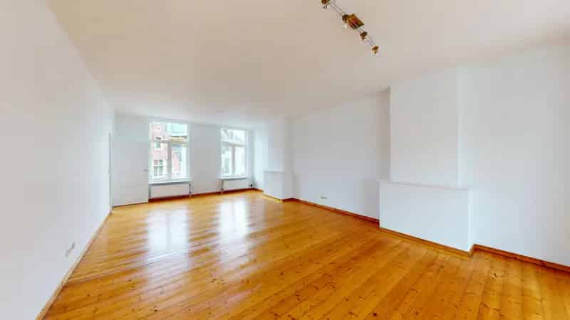 Gerenoveerd 1 Slaapkamer Appartement Antwerpen Centrum Komedieplaats