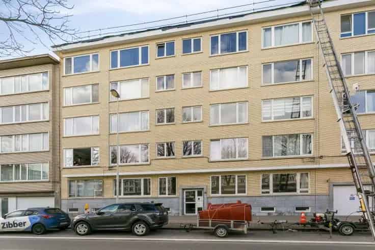 Ruim Appartement Te Koop Antwerpen Toplocatie Garagebox