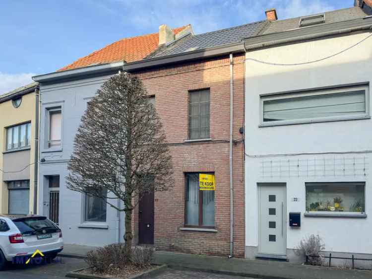 Te renoveren woning nabij stadspark Aalst