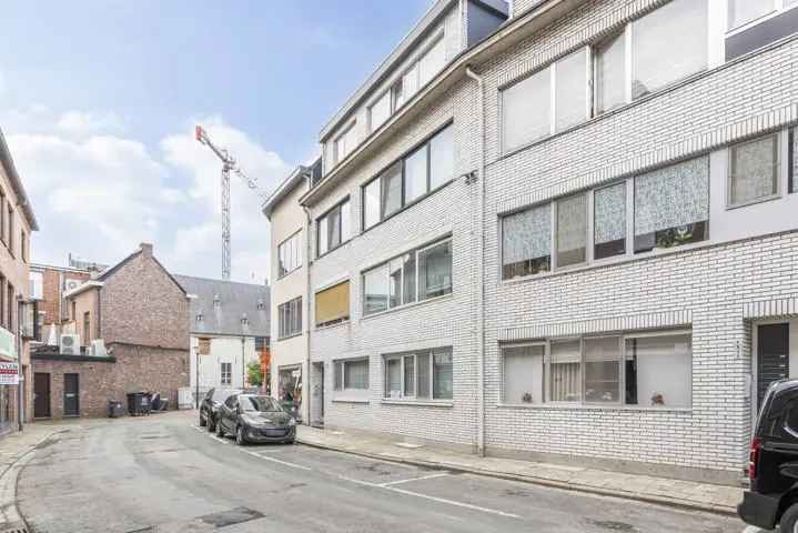 Ruim 3-slaapkamer appartement in hartje Herentals