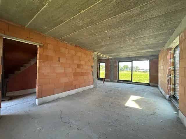 Huis te koop in Budingen: moderne woning in rustige landelijke omgeving