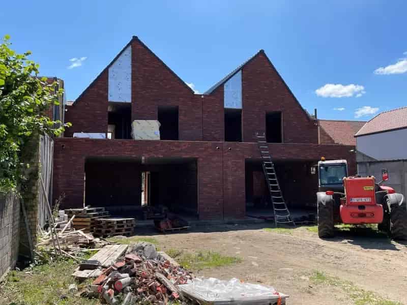 Nieuwbouw woning met garage en tuin Reesinghebos