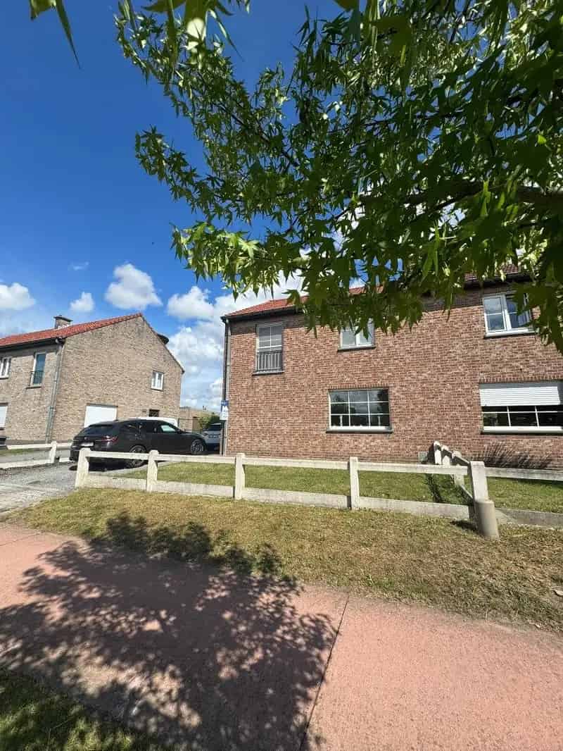 Ruime Halfopen Bebouwing 3 Slaapkamers Laarne