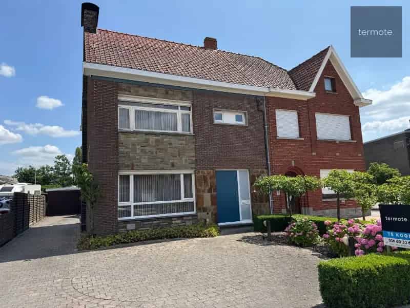 Huis te koop: Gezinswoning nabij scholen