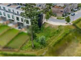 Bouwgrond Ukkel 404m² - Natura 2000 - Eengezinswoning