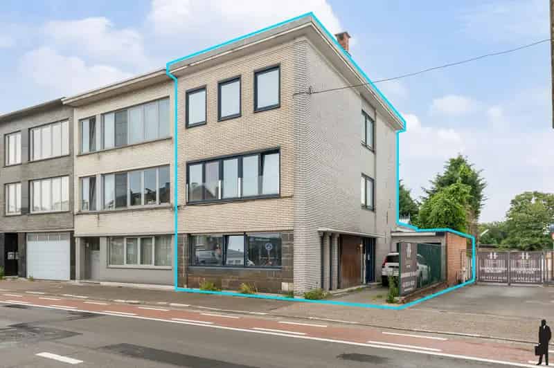 Huis te koop Mechelen: 4 slaapkamers, 2 badkamers, tuin en garage