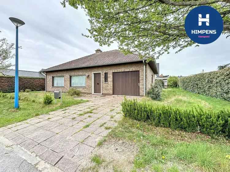 Huis te koop: te renoveren villa met grote tuin