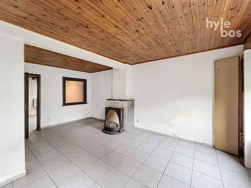 Rijwoning Klaar Voor Een Nieuw Verhaal