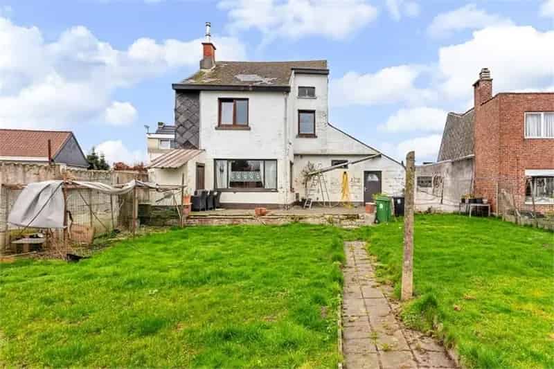 Huis te koop Denderhoutem 3 slaapkamers renovatieproject