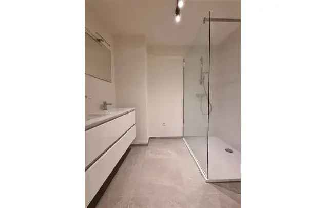 Huur 2 Slaapkamer Appartement 78m2 Antwerpen