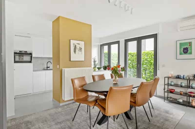 Appartement te Reet 2 slaapkamers 3 autostaanplaatsen tuin