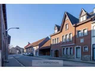 Herenhuis te Koop Kuurne 7 kamers 3 badkamers Grote Tuin