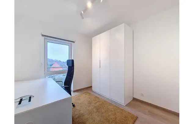 Huur 2 slaapkamer appartement van 95 m² in Liège