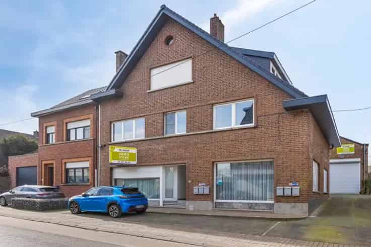Appartementsblok Te Koop Sint-Pieters-Leeuw Centrum