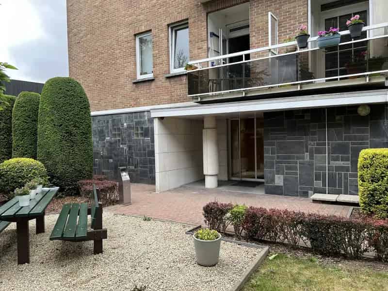 Appartement te huur 2 slaapkamers terras kelder garage