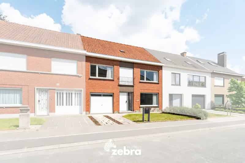Huis te huur Roeselare 4 slaapkamers garage tuin