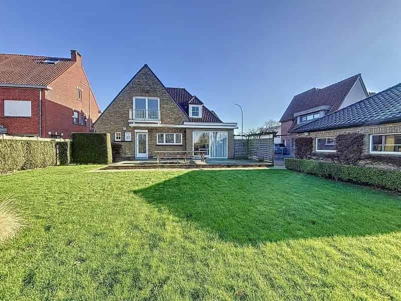 Villa te koop nabij centrum Ieper
