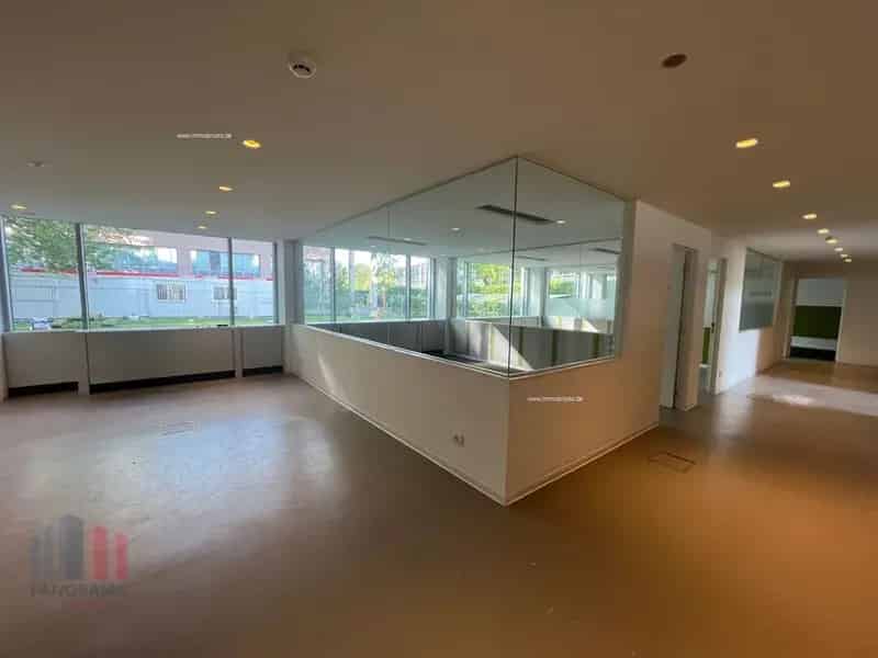 Kantoorruimte te huur Gentbrugge 878m² E17
