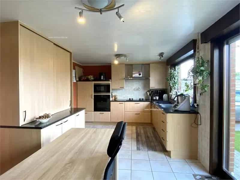 Woning te huur Pittem 3 slaapkamers garage tuin