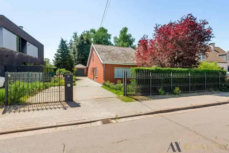 Te renoveren Bungalow nabij Scheldedijk