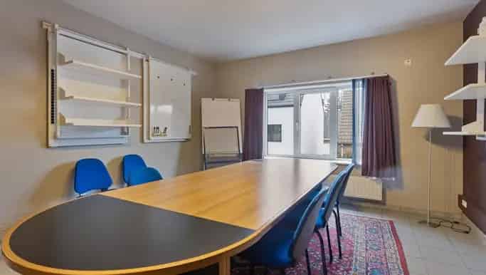 Kantoor met Woning te Koop Evergem
