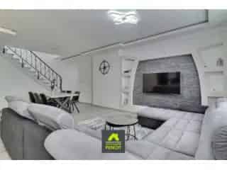 Huis te Koop Seraing - Volledig Gerenoveerd Familiewoning