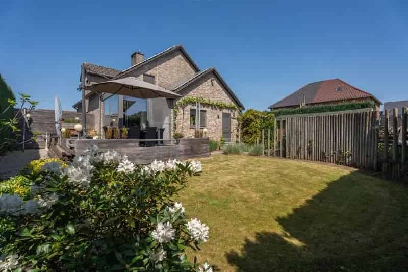 Energiezuinige gezinswoning 3 slaapkamers 6a 15ca