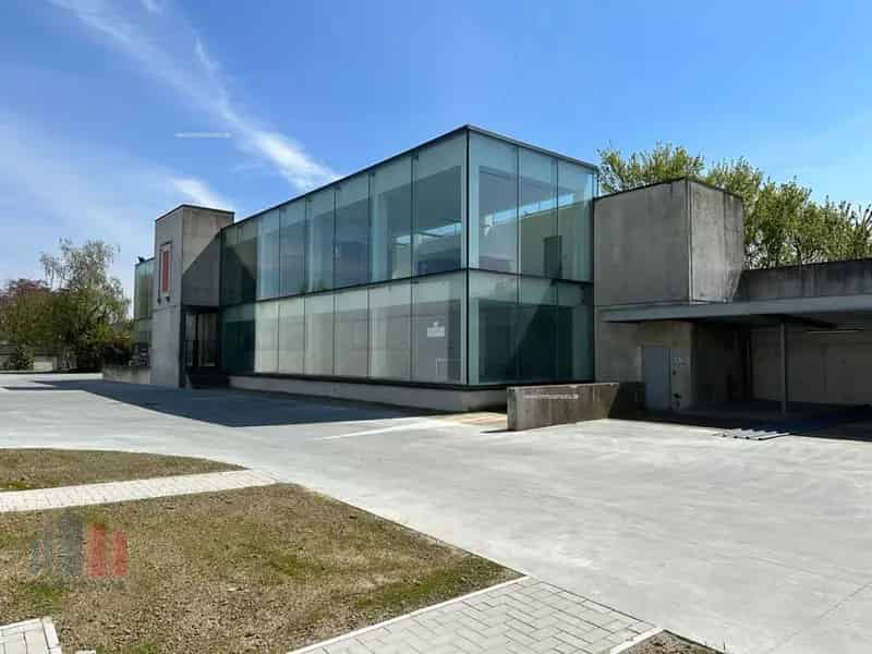 Kantoorruimte te huur Waregem 404m²