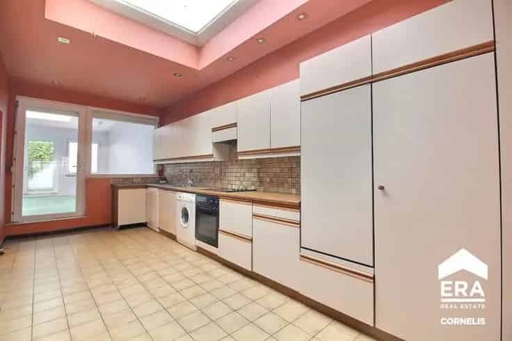 Huis te koop Anderlecht 263m² met atelier en garage