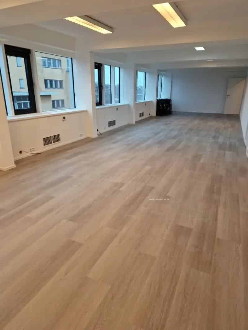 Kantoren te huur Anderlecht Zuidstation 378m²