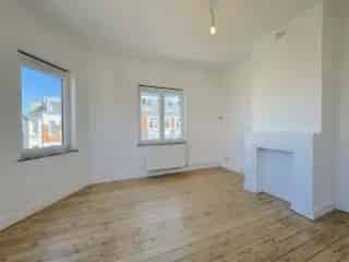 Appartement te koop Sint Pieters Woluwe 1 slaapkamer kantoor