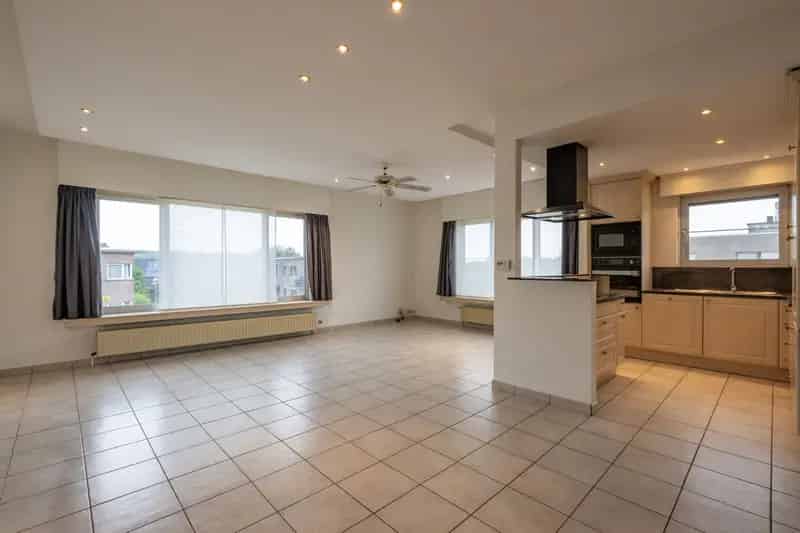 Appartement te koop 3 slaapkamers  Garage Rustig gelegen