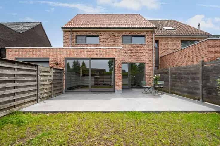 Moderne Gezinswoning Waasmunster 3 slaapkamers (5 mogelijk)