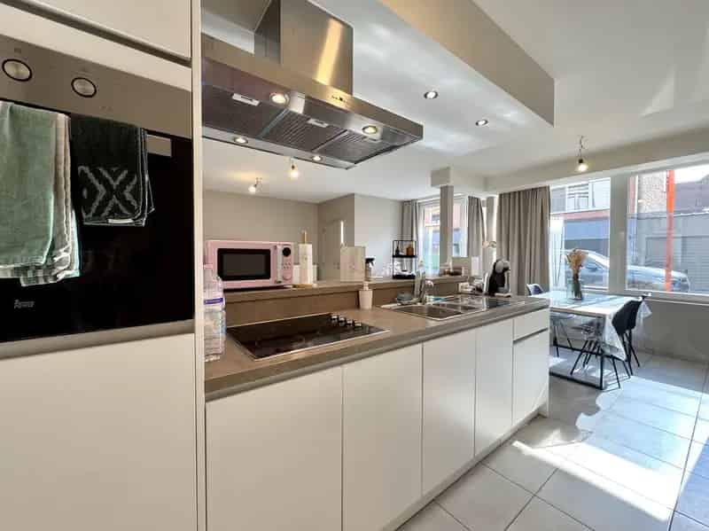 Gelijkvloers appartement te huur in Deerlijk