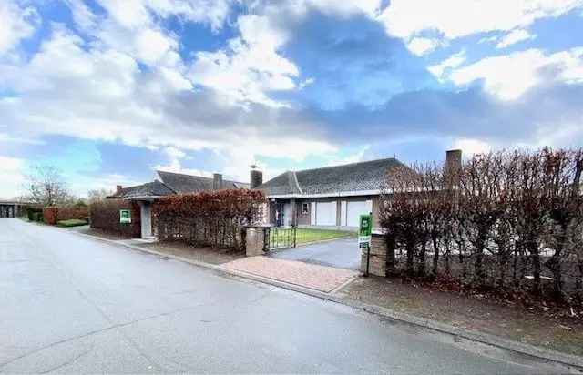 WONING - 4 KAMERS - GROTE GARAGE & TUIN op 1.332 m²