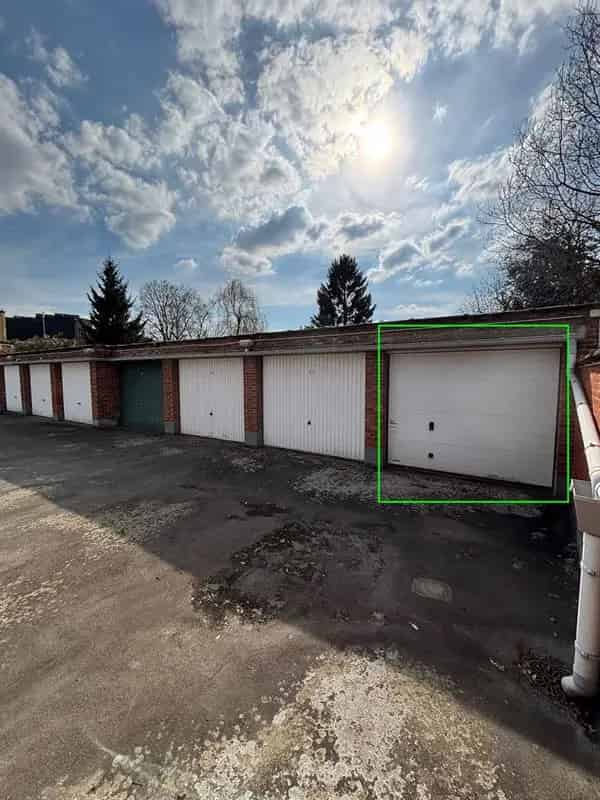 Overdekte parkeerplaats te koop in Mortsel