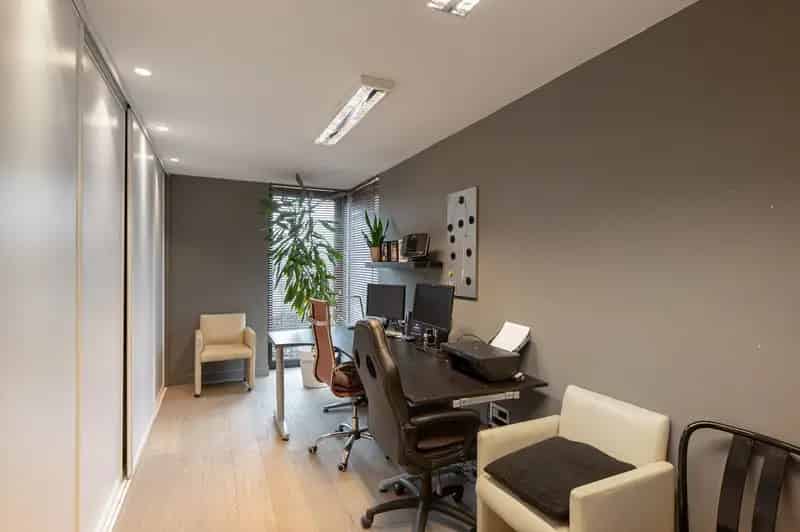 Modern Gerenoveerde Woning 4 Slaapkamers