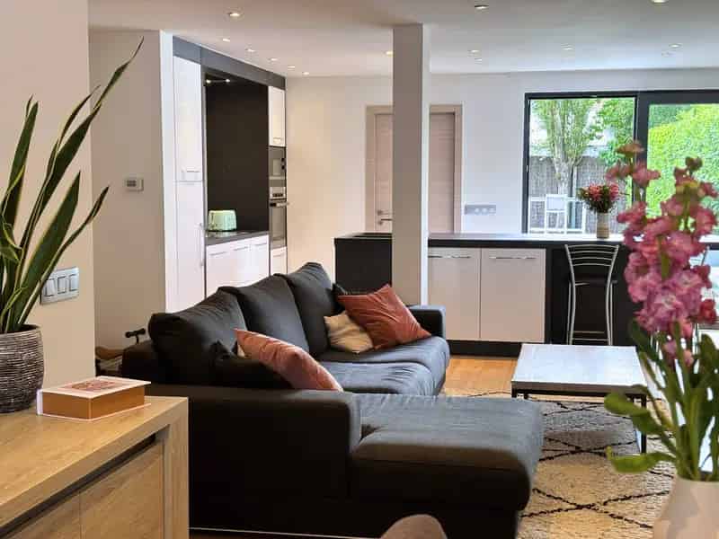 Ruime gezinswoning te huur Kuurne 5 slaapkamers