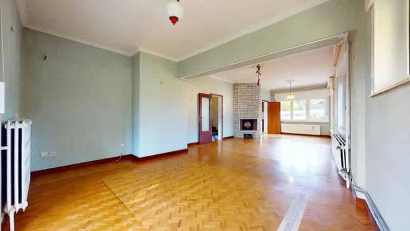 Huis te Kraainem 4 slaapkamers 216m²