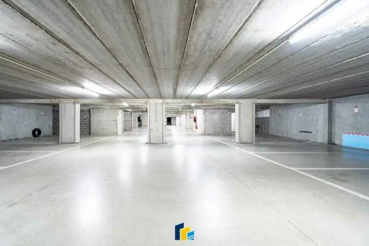 Inpandige Parkeerplaats Volledig Aanbod