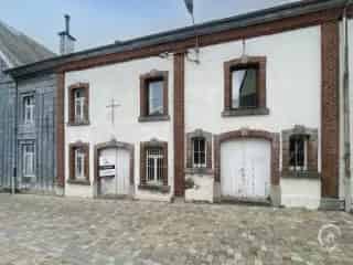 Huis te koop Neufchateau 158m² 450m² potentieel