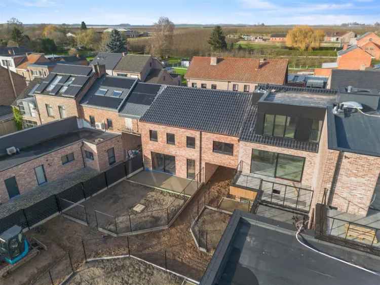 RUIME NIEUWBOUWWONING IN PASTORIJSTIJL