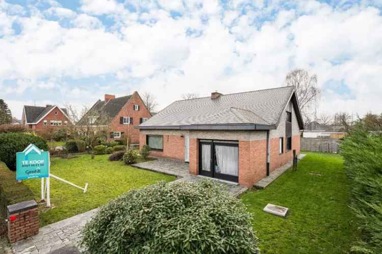 Te koop bungalow in Aalter met centrale ligging en toegankelijkheid