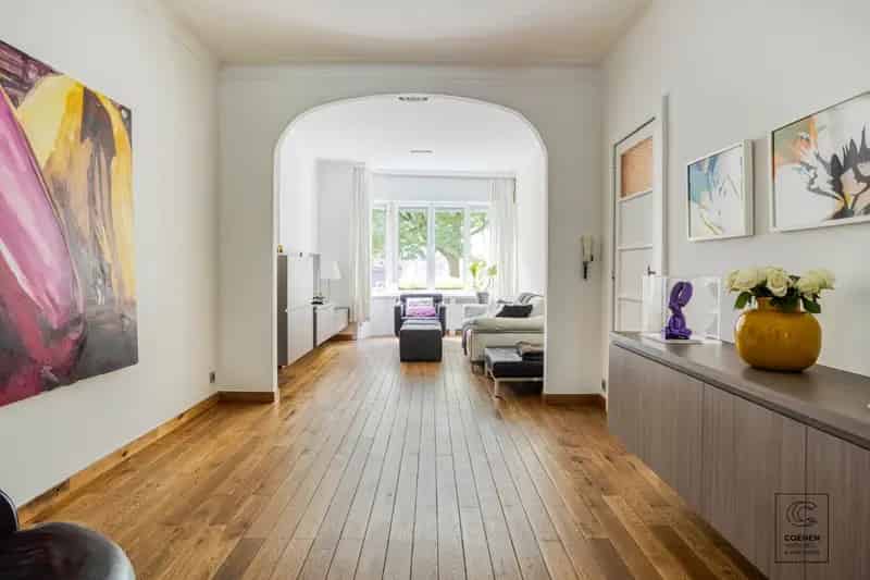 Herenhuis Mortsel 3 slaapkamers 241m2 Instapklaar