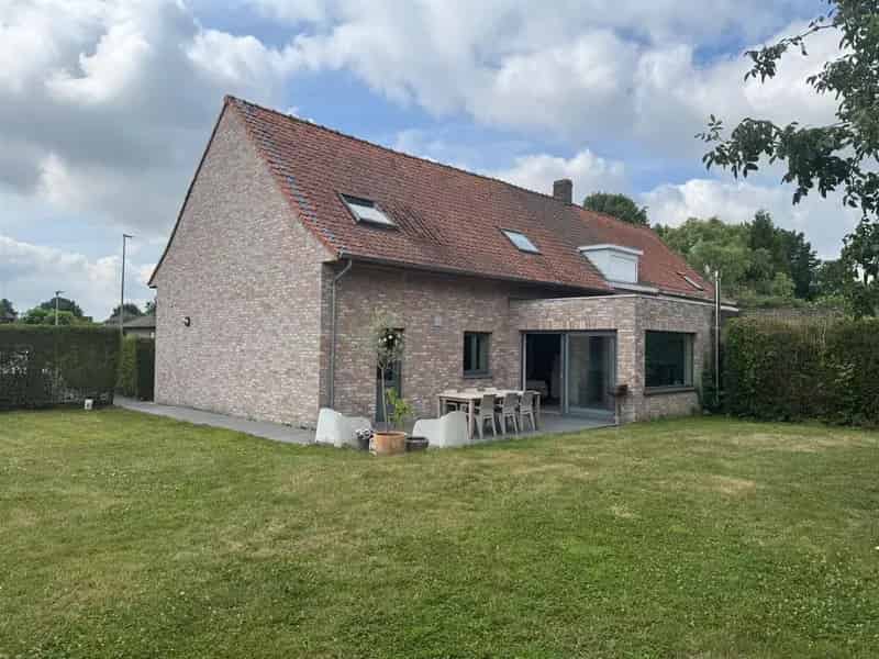 Huis te koop Moen 3 slaapkamers tuin veranda